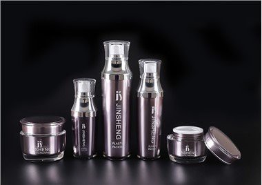 בקבוק משאבה ללא אוויר 150 מ"ל